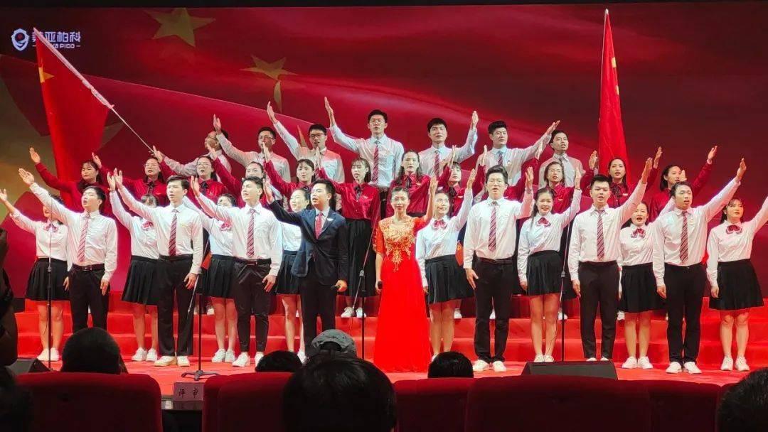 篮足塞国教练4线溃败！乔帅若下课辽篮主帅可一试 他像昔日邓华德