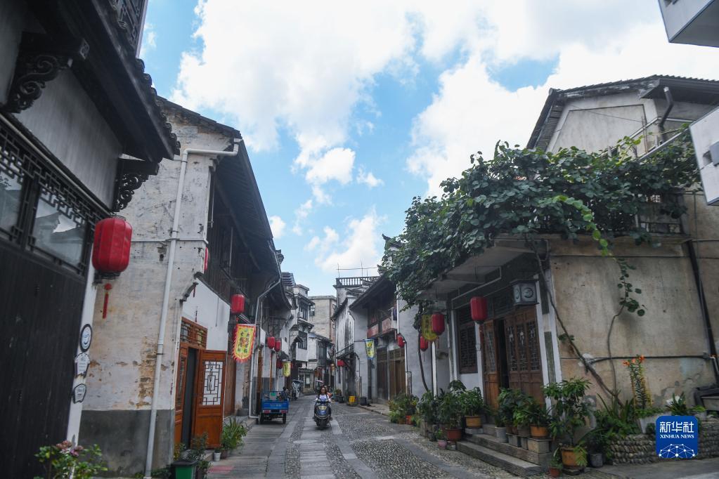 古墓丽影9